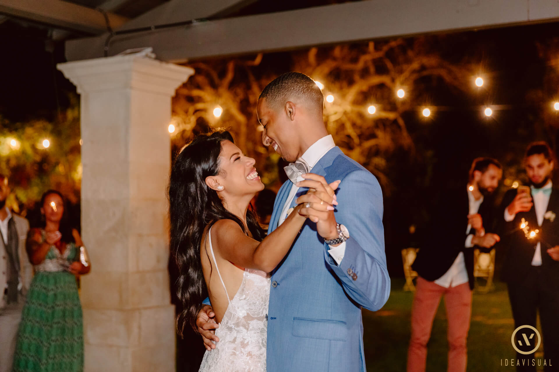 magical wedding at Tenuta Monacelli in Apulia
