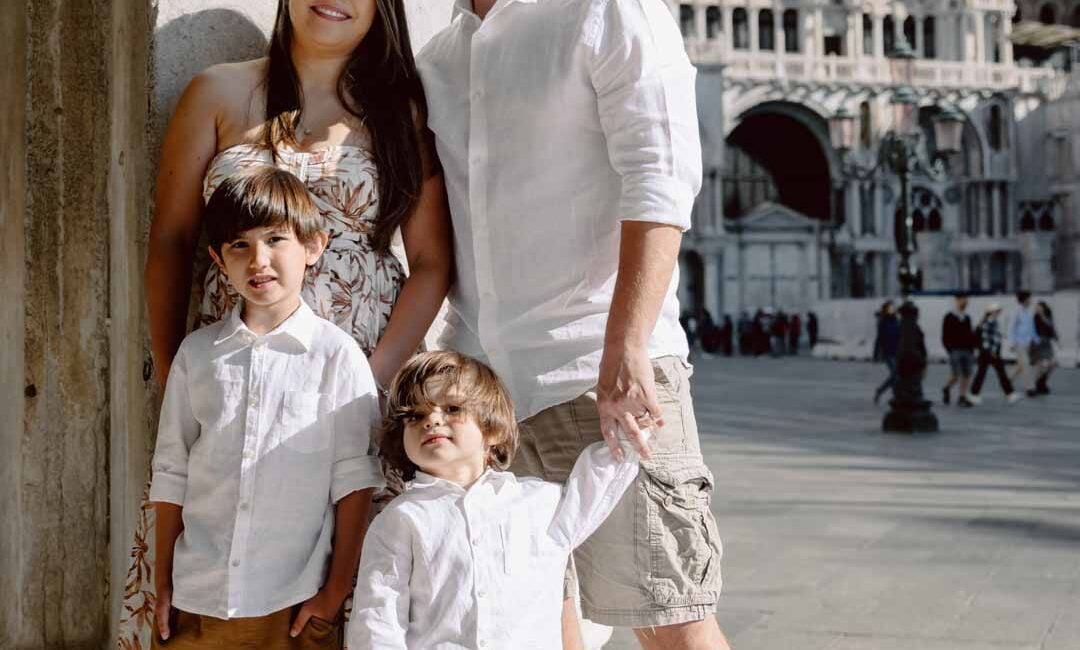 Family photoshoot in Venice